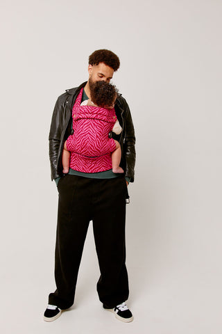 NOMAD AIR ANIMAL PRINT BABY CARRIER - FLAMING ZEBRANO