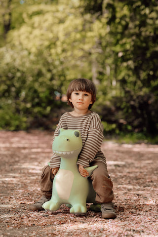 Springende dyr - dinosaur